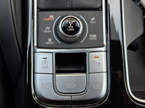 Used 2025 Kia Telluride SX Prestige X-Line AWD/4WD image 34