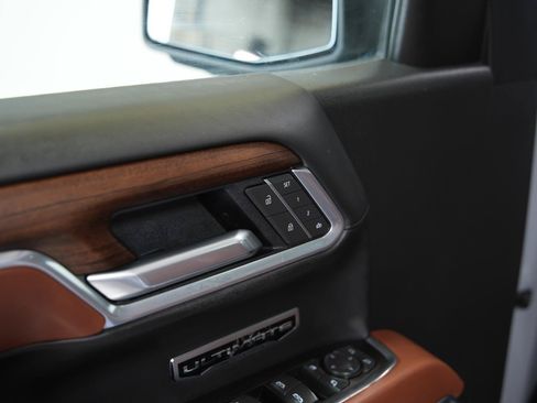 Certified 2025 GMC Sierra 1500 Denali Ultimate AWD/4WD image 35