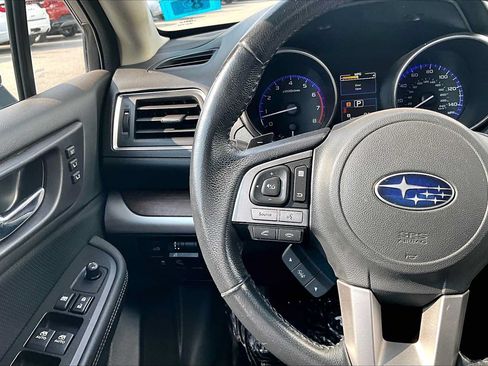 Used 2017 Subaru Outback 2.5i Limited AWD/4WD image 16