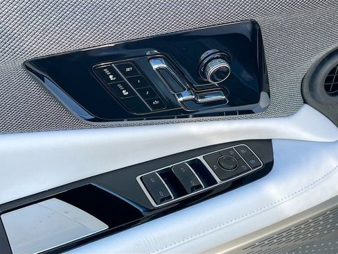 New 2026 Cadillac Optiq Sport 1 w/ LPO, Floor Liner Package AWD/4WD image 10