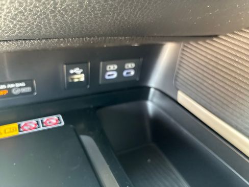 New 2026 Toyota Camry SE image 40