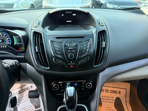 Used 2013 Ford C-MAX SE w/ Winter Pkg image 19