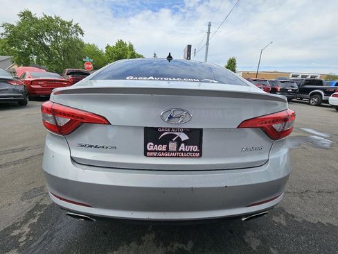 Used 2016 Hyundai Sonata Limited w/ Option Group 04 FWD image 10