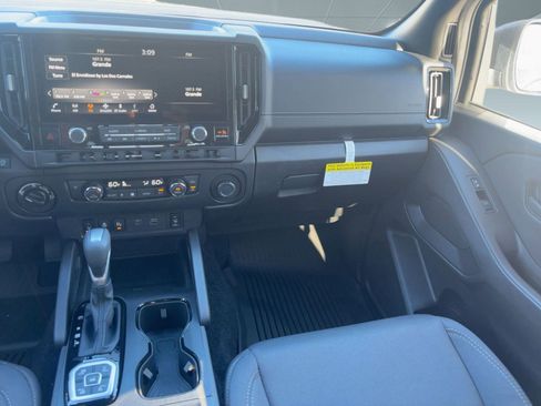 New 2026 Nissan Frontier SV image 26