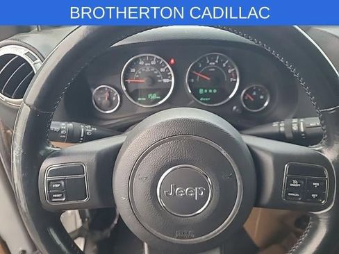 Used 2011 Jeep Wrangler Sahara w/ Dual Top Group image 10