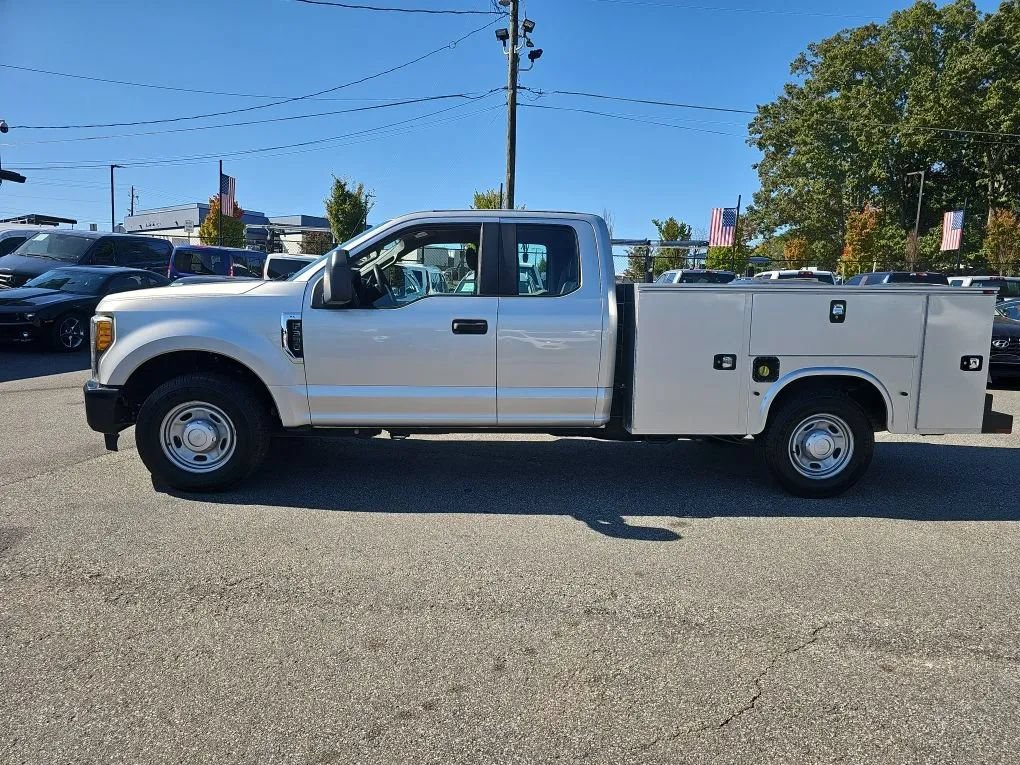 Used 2017 Ford F350 XL RWD image 4