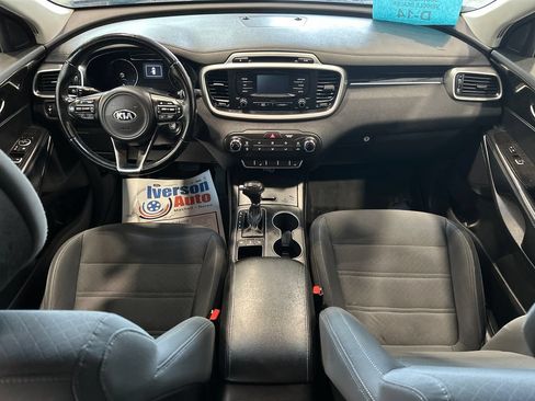 Used 2016 Kia Sorento LX w/ LX Convenience Package AWD/4WD image 26