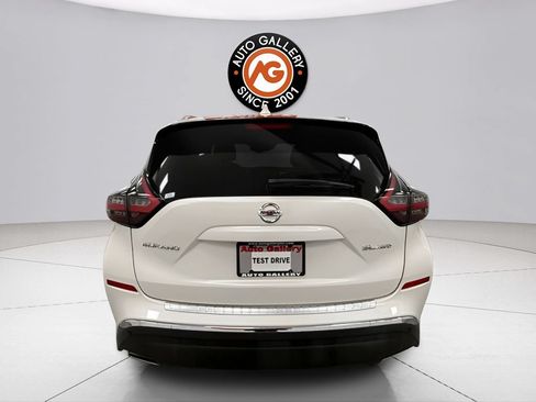 Used 2020 Nissan Murano SL w/ Moonroof Package AWD/4WD image 4