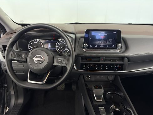 Certified 2023 Nissan Rogue S AWD/4WD image 3