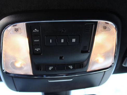 Used 2023 Dodge Charger SRT Hellcat w/ Harman/Kardon Audio Group RWD image 19