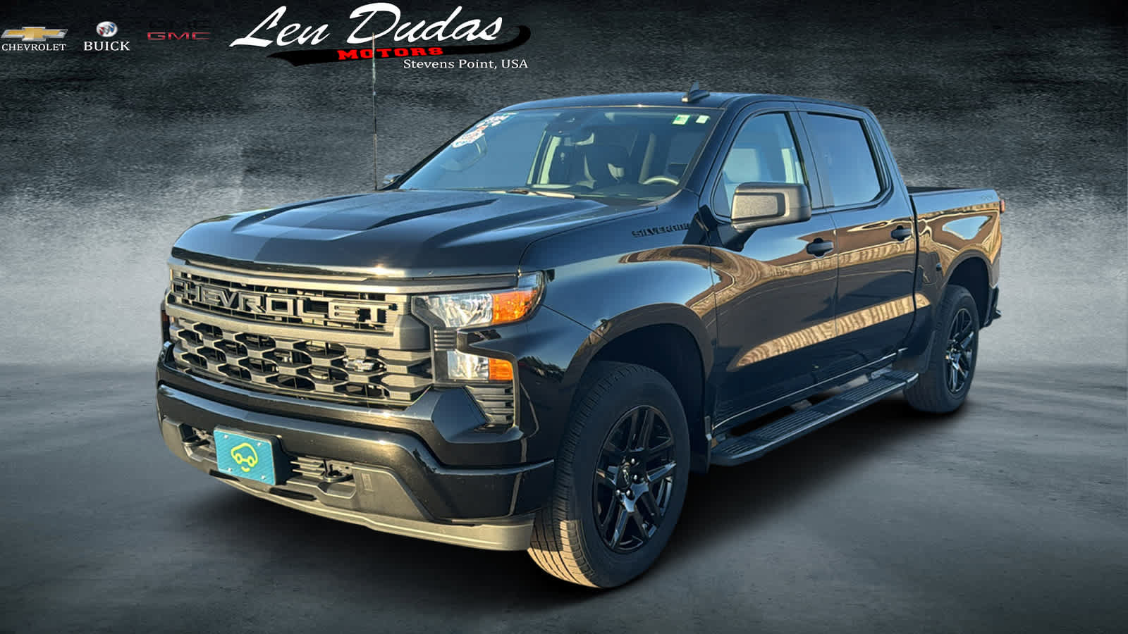Used 2024 Chevrolet Silverado 1500 Custom w/ Dark Appearance Package AWD/4WD image 2