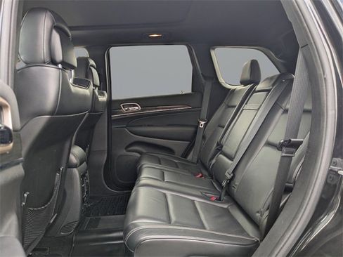 Used 2015 Jeep Grand Cherokee Overland image 29