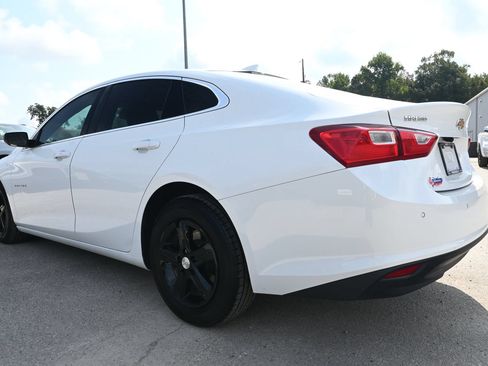 Used 2024 Chevrolet Malibu LT FWD image 4