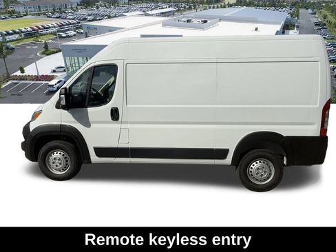 New 2026 RAM ProMaster 2500 w/ Convenience Group image 7