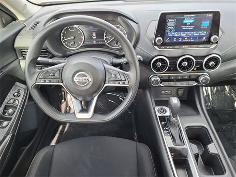 Used 2023 Nissan Sentra SV image 22