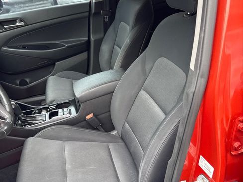 Used 2016 Hyundai Tucson Sport FWD image 7