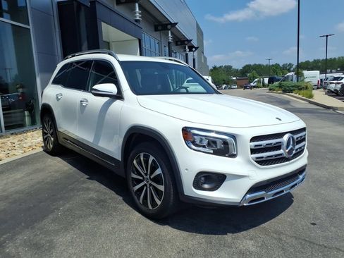 Used 2021 Mercedes-Benz GLB 250 image 8