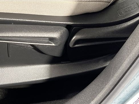 Used 2024 Honda HR-V LX image 16