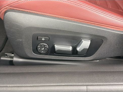 Used 2021 BMW 440i xDrive Coupe w/ Premium Package image 19