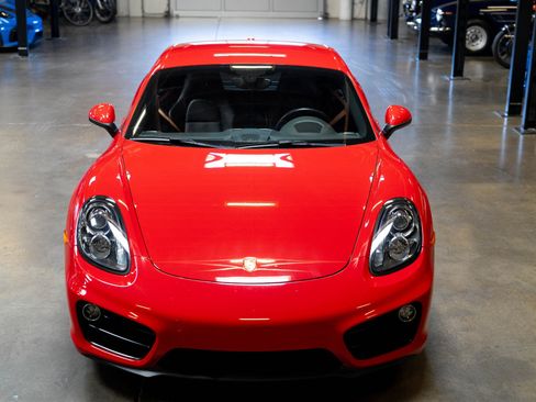 Used 2016 Porsche Cayman image 24