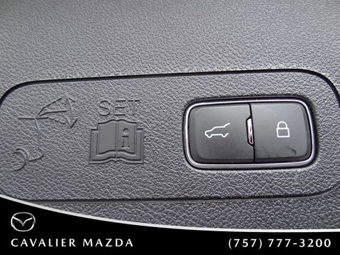 Used 2023 Lincoln Aviator Grand Touring w/ Equipment Group 301A AWD/4WD image 17