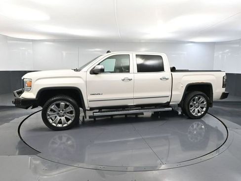 Used 2014 GMC Sierra 1500 Denali w/ Suspension Package, Off-Road image 11