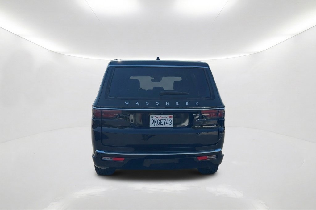 Used 2023 Jeep Wagoneer L 2WD w/ Convenience Group I image 7