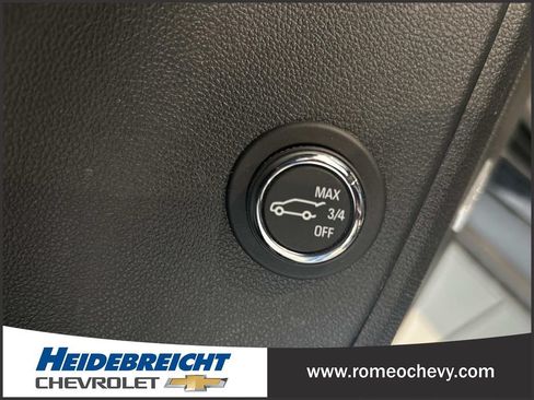 Used 2023 Chevrolet Blazer RS AWD/4WD image 31