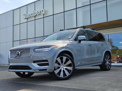 Used 2024 Volvo XC90 T8 Ultimate w/ Lounge Package