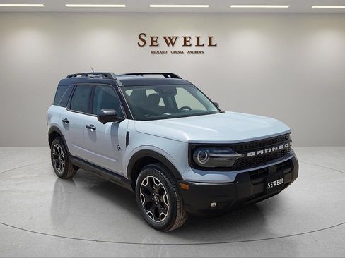 New 2026 Ford Bronco Sport Outer Banks w/ Outer Banks Tech Package+ AWD/4WD image 6