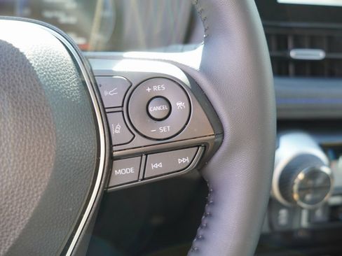 Used 2025 Toyota RAV4 XSE w/ Advanced Technology Package image 23