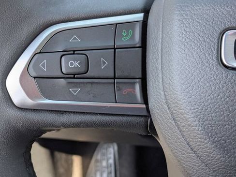 Used 2025 Jeep Compass Limited AWD/4WD image 22