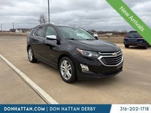 Used 2018 Chevrolet Equinox Premier image 3