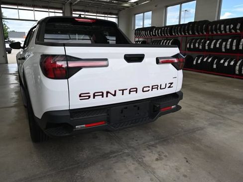 Used 2023 Hyundai Santa Cruz SEL AWD/4WD image 7