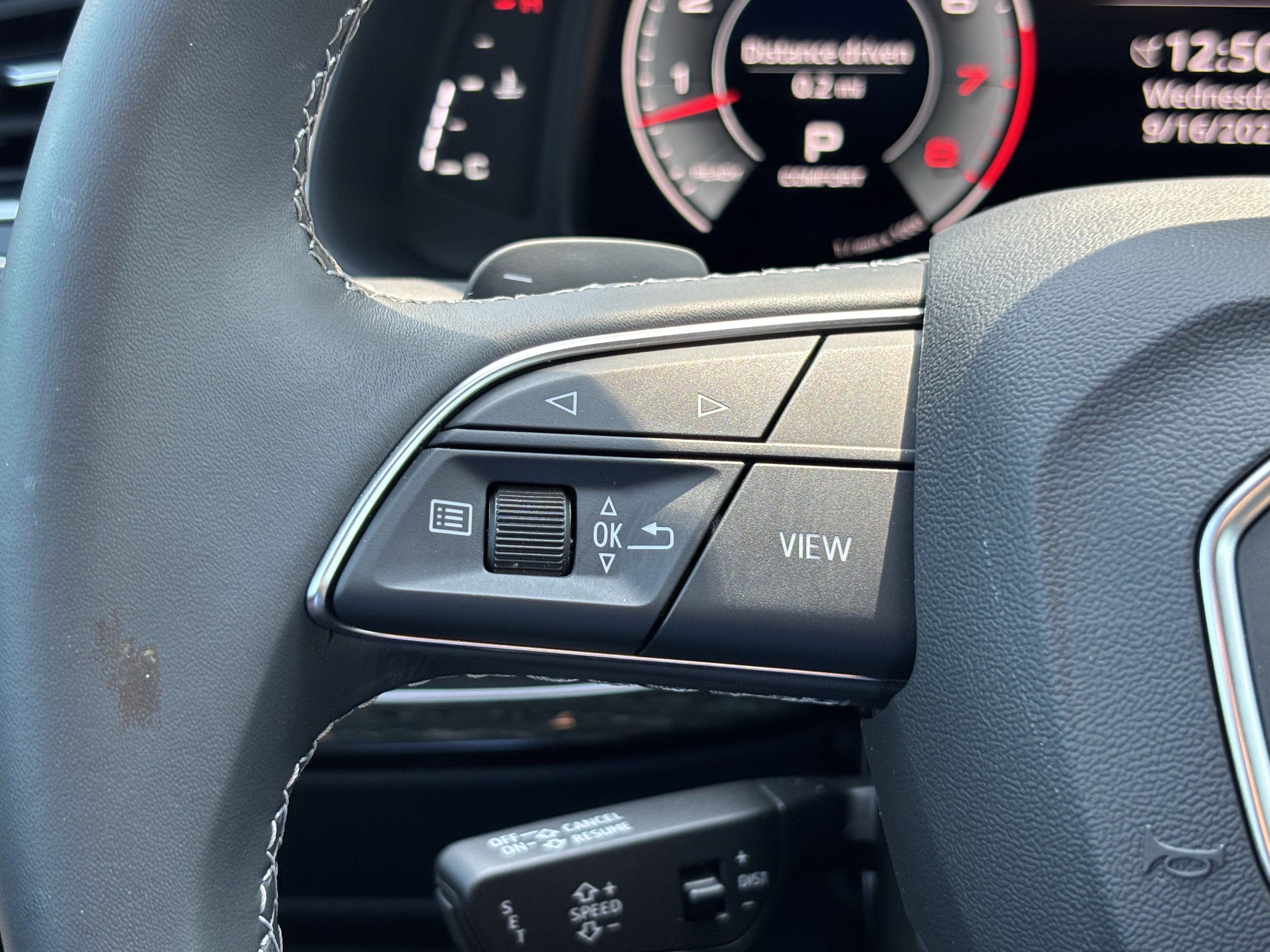 Certified 2025 Audi Q8 Premium Plus AWD/4WD image 21