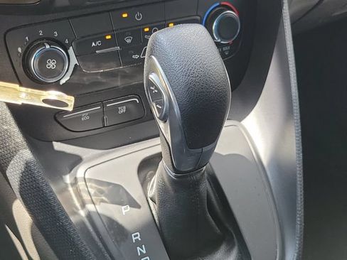 Used 2023 Ford Transit Connect XL FWD image 22