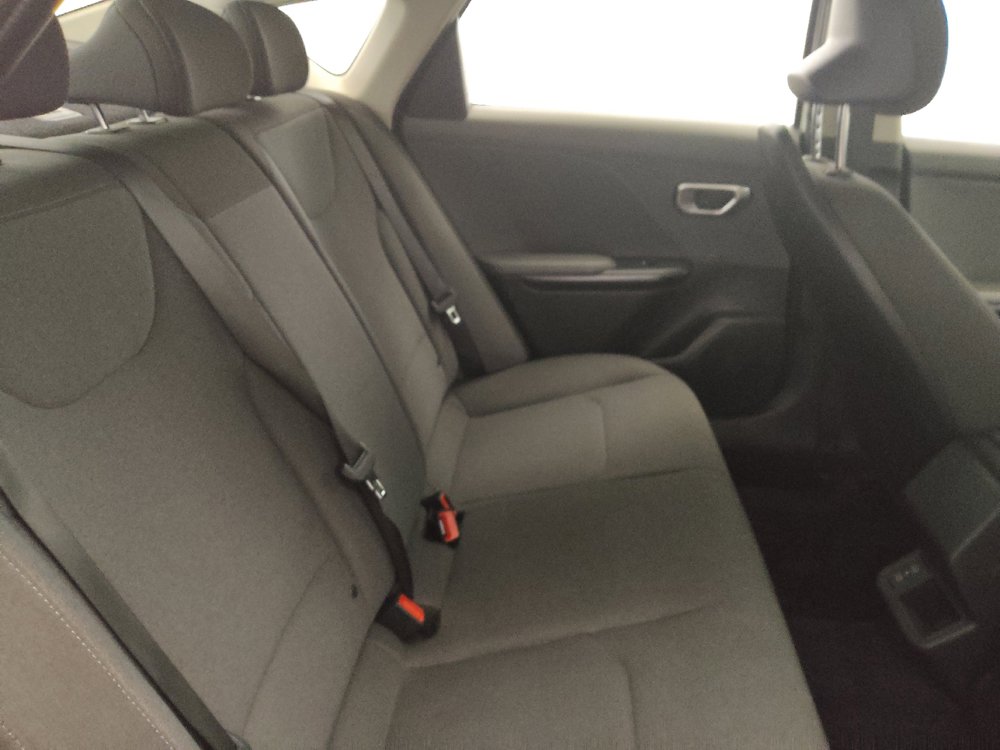 Used 2025 Kia K4 FWD image 19