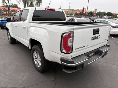 Used 2019 GMC Canyon SLE image 4