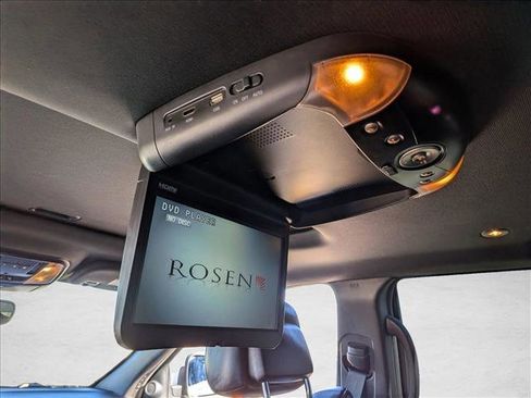 Used 2018 Jeep Grand Cherokee Altitude image 17