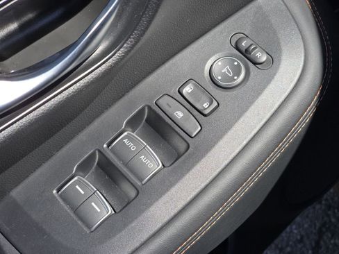 Used 2024 Honda HR-V Sport image 18