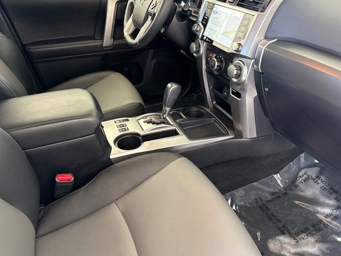 Used 2022 Toyota 4Runner SR5 Premium w/ Moonroof Package RWD image 16