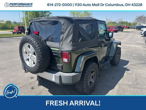 Used 2009 Jeep Wrangler Sahara w/ Dual Top Group image 4