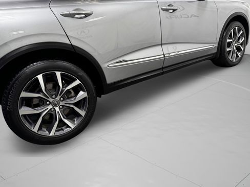 Certified 2023 Acura MDX w/Technology Package image 16