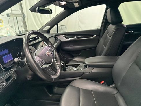 Used 2020 Cadillac XT5 Premium Luxury FWD image 15