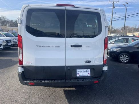 Used 2022 Ford Transit 350 XLT image 8