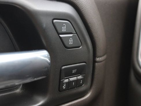 Used 2022 GMC Sierra 2500 Denali AWD/4WD image 26