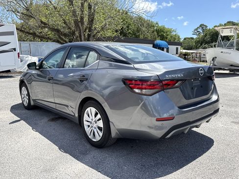Used 2025 Nissan Sentra S image 3