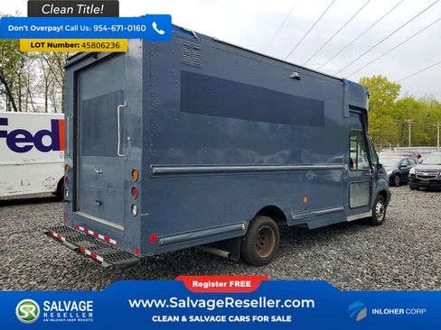 Used 2021 Ford Transit 350 DRW RWD image 4