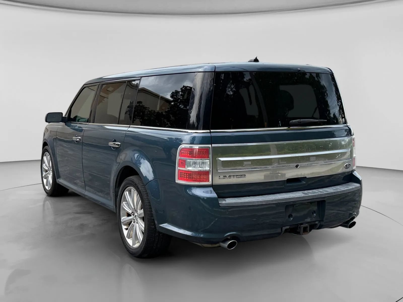 Used 2016 Ford Flex Limited FWD image 3
