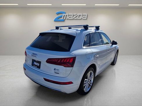 Used 2018 Audi Q5 Prestige w/ Prestige Package image 5